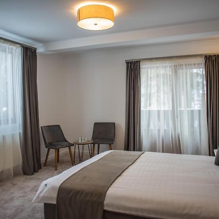 Boga Rooms Sinaia Exterior foto