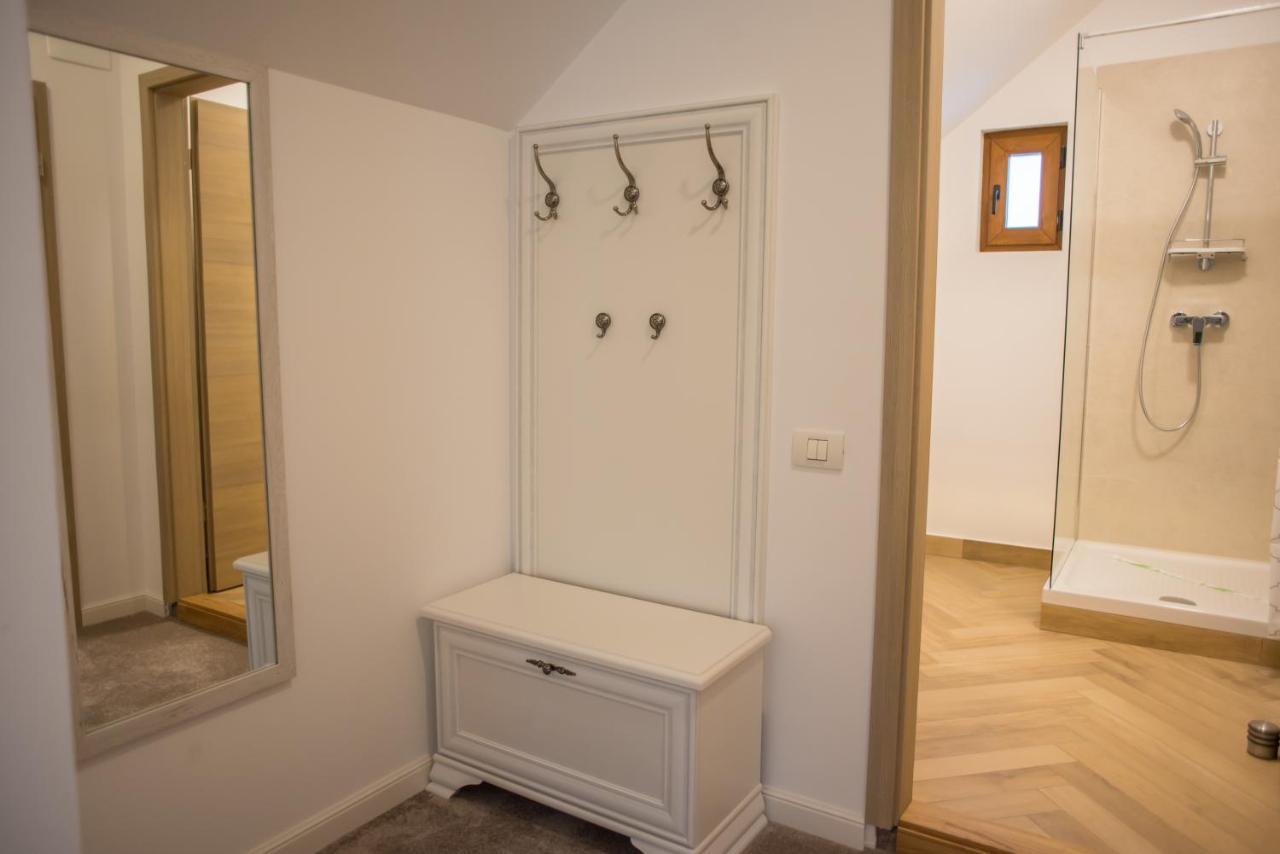 Boga Rooms Sinaia Exterior foto