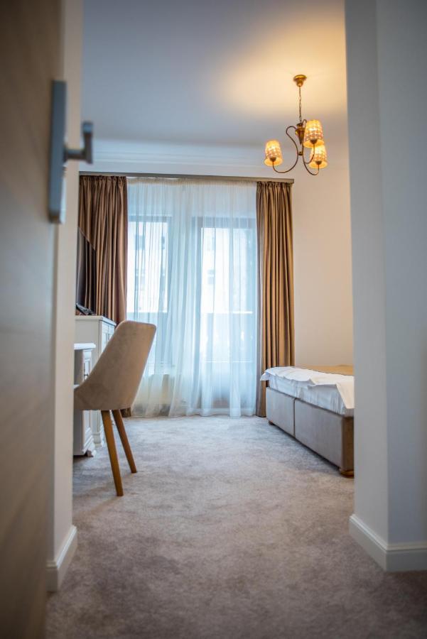 Boga Rooms Sinaia Exterior foto