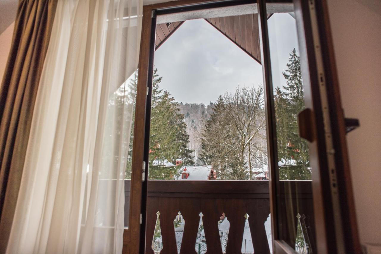 Boga Rooms Sinaia Exterior foto